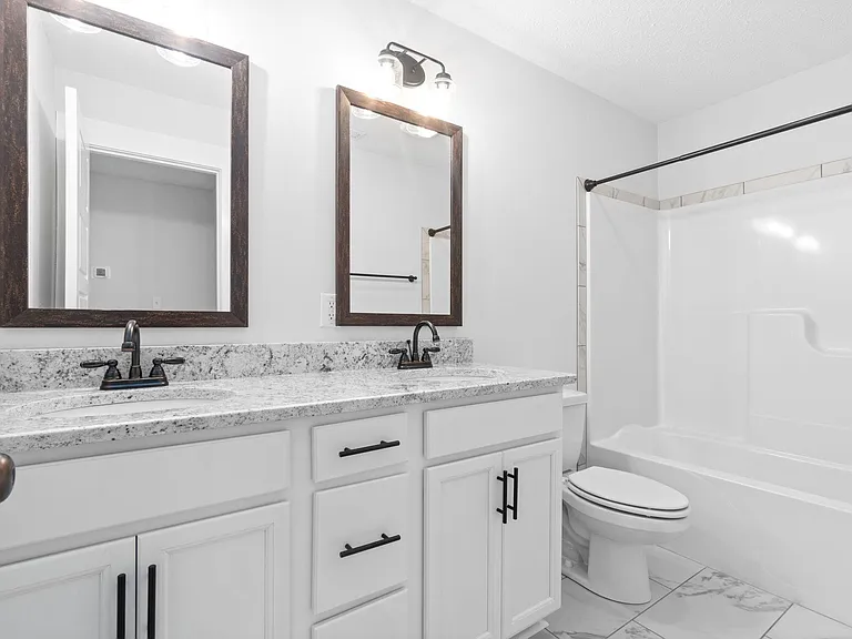 1022 Brightwood Ct — Photo 23