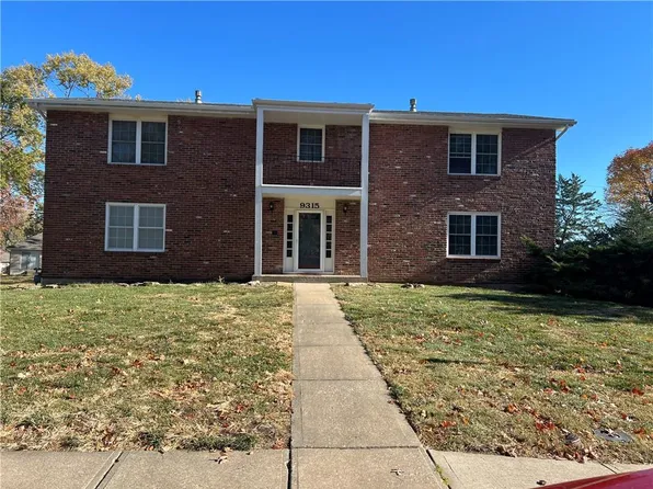 9315 Bluejacket St, Overland Park, KS 66214