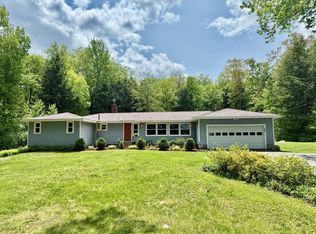 458 Chesham Rd, Harrisville, NH 03450