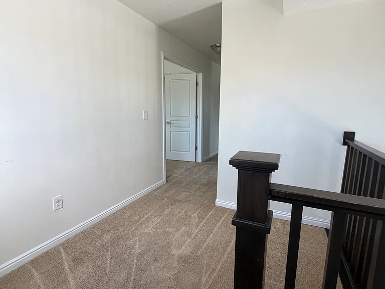 2288 W 5180 S — Photo 12