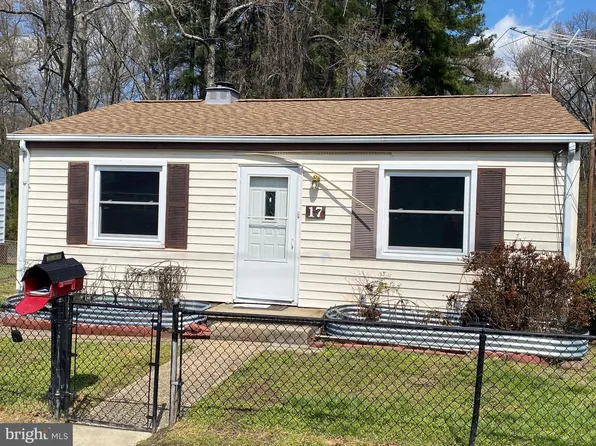 17 Glymont Rd, Indian Head, MD 20640