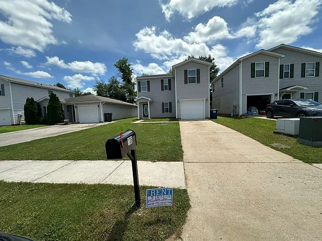 106 Cloverbrook Dr — Photo 9