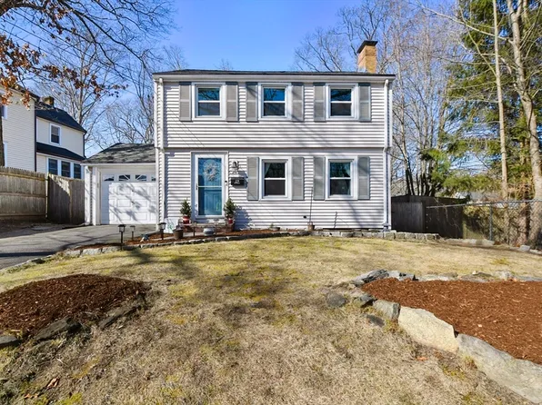 29 Sanderson Ave, Dedham, MA 02026