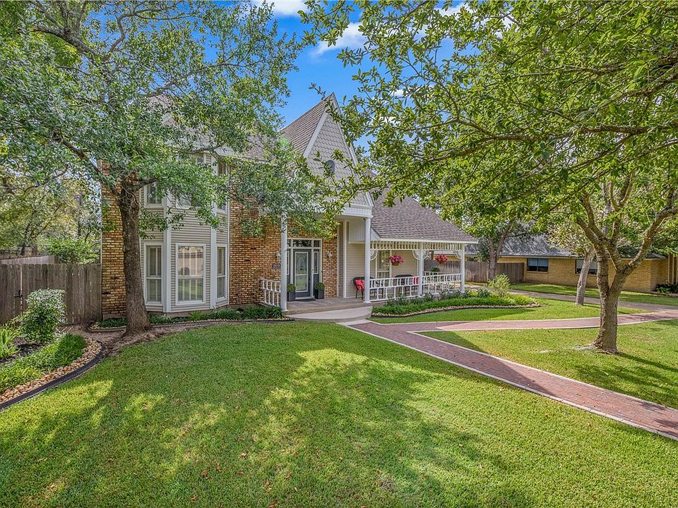 1st image of 6414 Windwood Dr