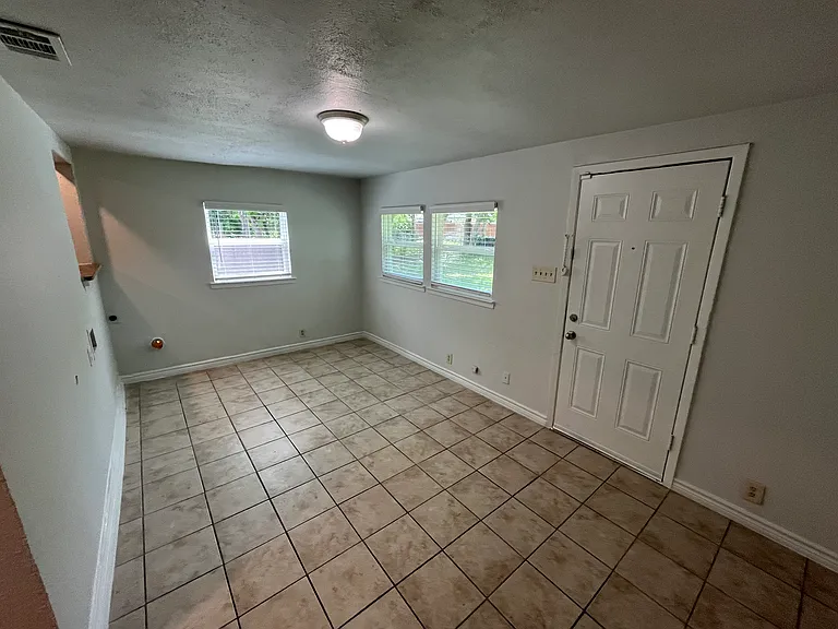 2314 Blyth Dr — Photo 21