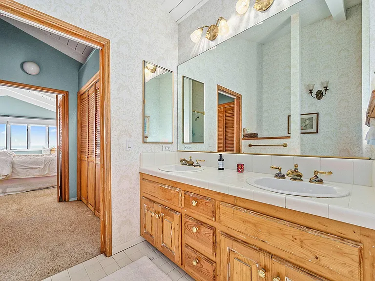 2315 Finney St — Photo 35