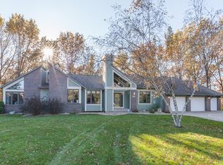 2840 Hunt Trl, Cedar Rapids, IA 52411