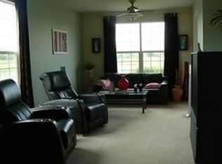 1568 Grand Dr, Dekalb, IL 60115