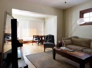 1015 Grand Ave #2, Saint Paul, MN 55105
