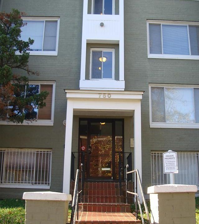 Exterior (Front)