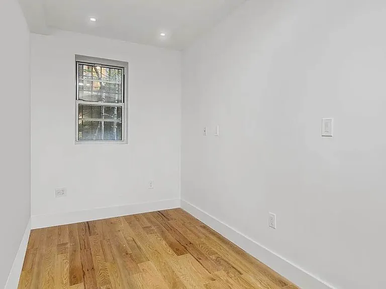 184 Avenue A #2 — Photo 4