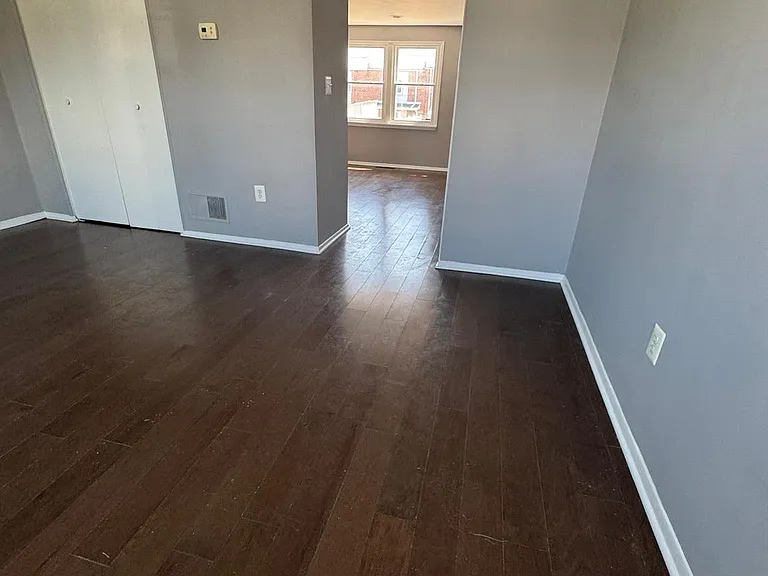 8031 Wynbrook Rd — Photo 7