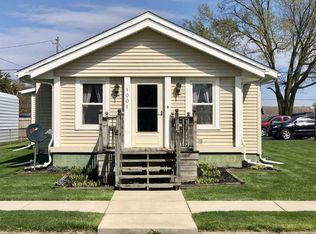 1001 Rowe St, Frankfort, IN 46041