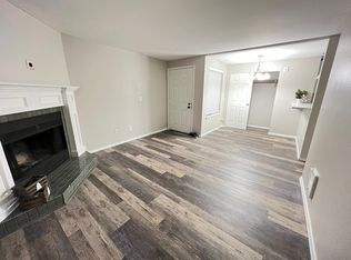 22831 30th Ave S APT 202, Des Moines, WA 98198