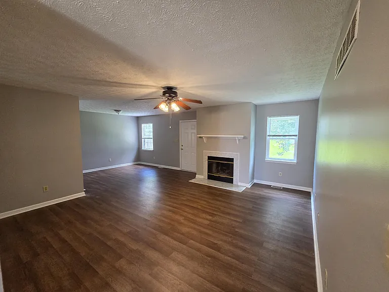 353 Marblerock Way — Photo 2