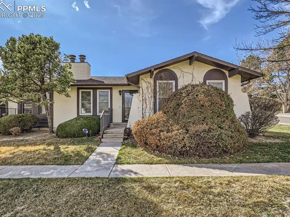 3301 Valley Hi Ave APT A, Colorado Springs, CO 80910