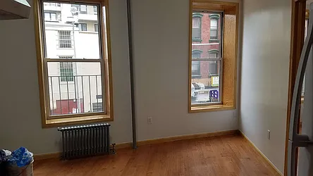 Rented by Century 21 New Golden Age Realty