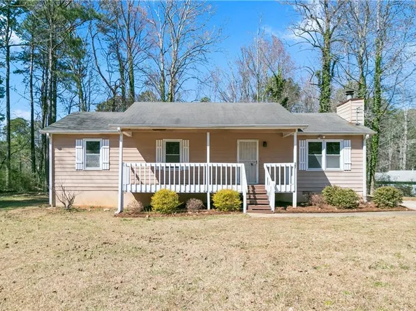 37 Indian Hills Ct, Dallas, GA 30157