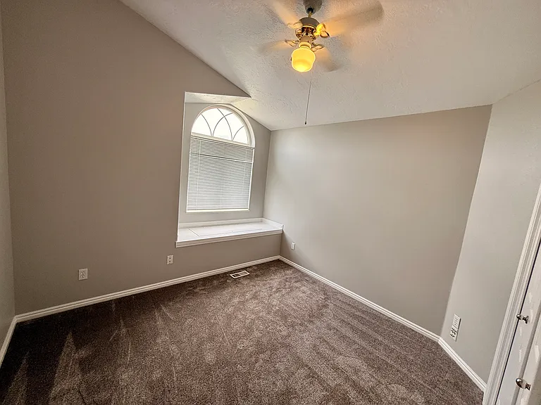 12397 S 3240 W — Photo 15