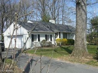 7201 Barnett Rd, Bethesda, MD 20817