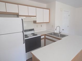 875 N 3rd St E, Mountain Home, ID 83647