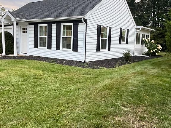 3rd image of 4 Heather Pl