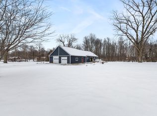 557 W James St, Lawrence, MI 49064