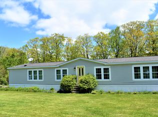 445 Center Minot Hill Rd, Minot, ME 04258