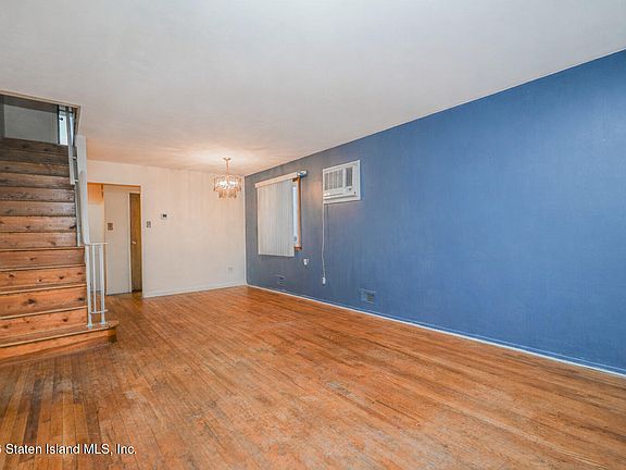 5th image of 34 Von Braun Ave