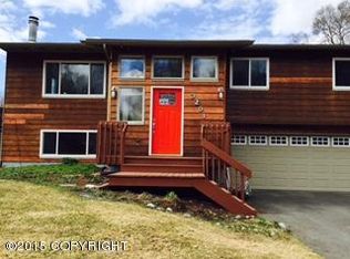 3201 Spinnaker Dr, Anchorage, AK 99516