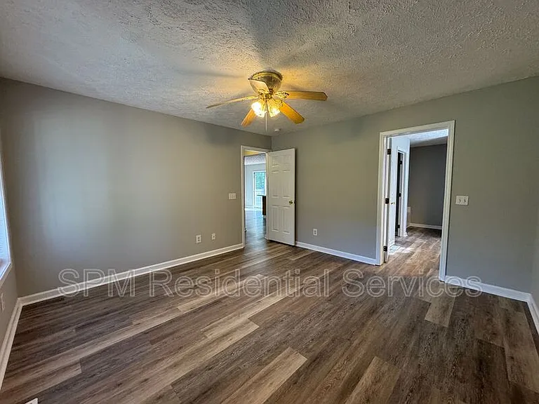 8985 Stephens Church Rd — Photo 10