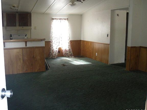 3rd image of 8596 SW Admiral Byrd Ln W