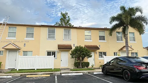 6631 Winfield Blvd #36 Photo 1