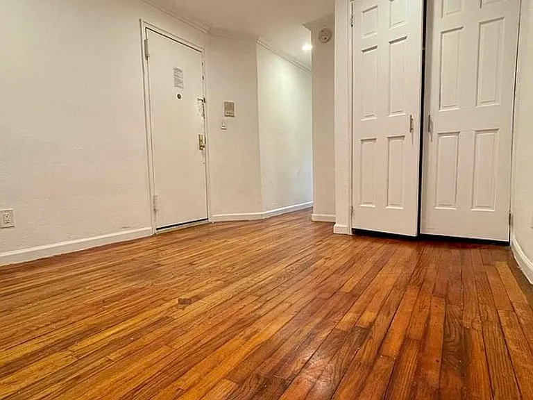 184 Avenue A #1A — Photo 1