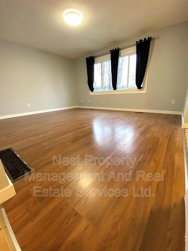 3 bed, 2.0 bath, $1,695 — Photo 1