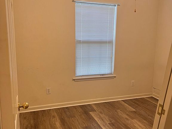 5th image of 2761 Trailwood Ln