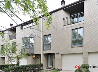 1630 N Mohawk St, Chicago, IL 60614