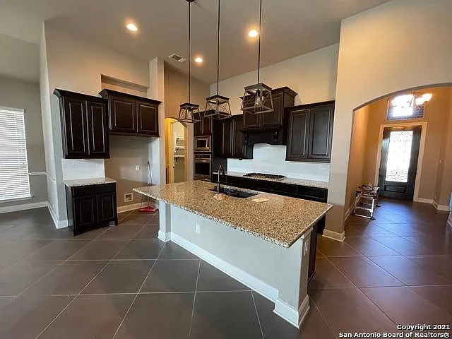 26946 Millstone Cv — Photo 6