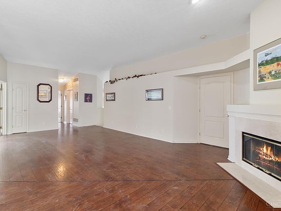 4th image of 4279 Marival Dr