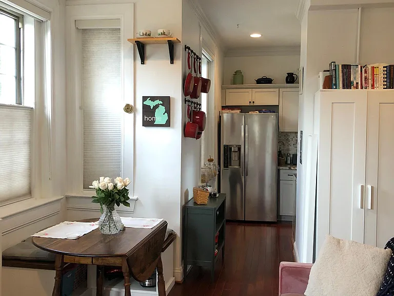 101 N Carolina Ave SE #106 — Photo 5