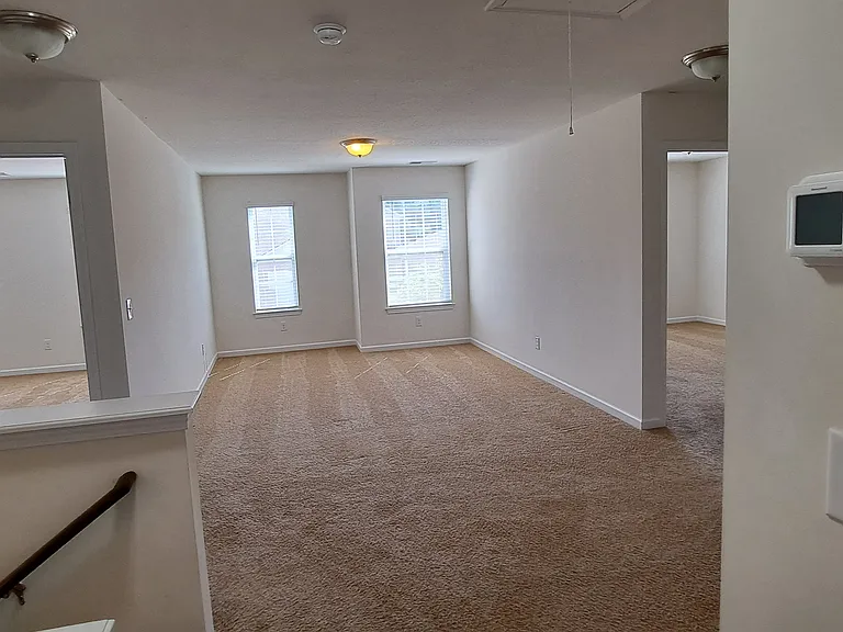 1527 Sergeant Ln — Photo 14