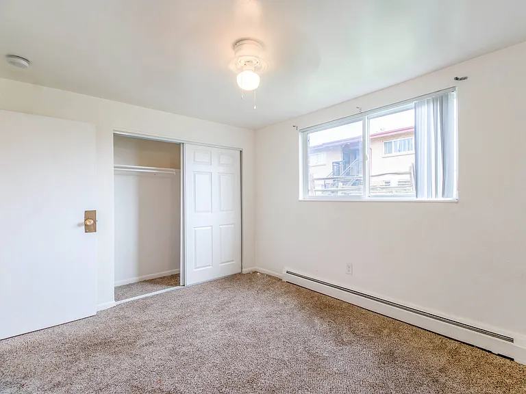 183-199 S Ingalls St — Photo 14