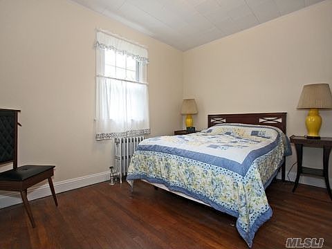 5th image of 34 Cambridge Ave