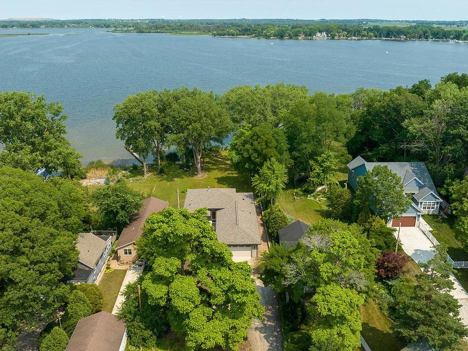 7213 West Wind Lake ROAD, Waterford, WI 53185 MLS 1842570 Zillow