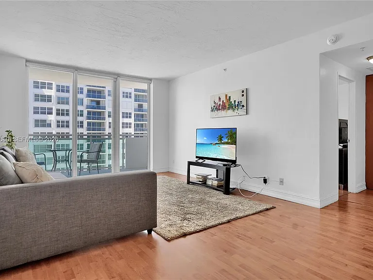 3001 S Ocean Dr #1107 — Photo 8
