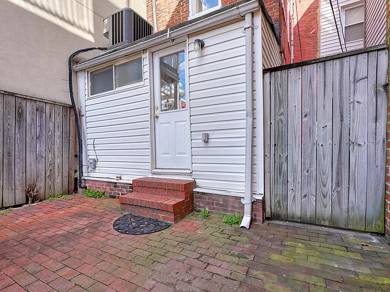 1412 Battery Ave — Photo 44