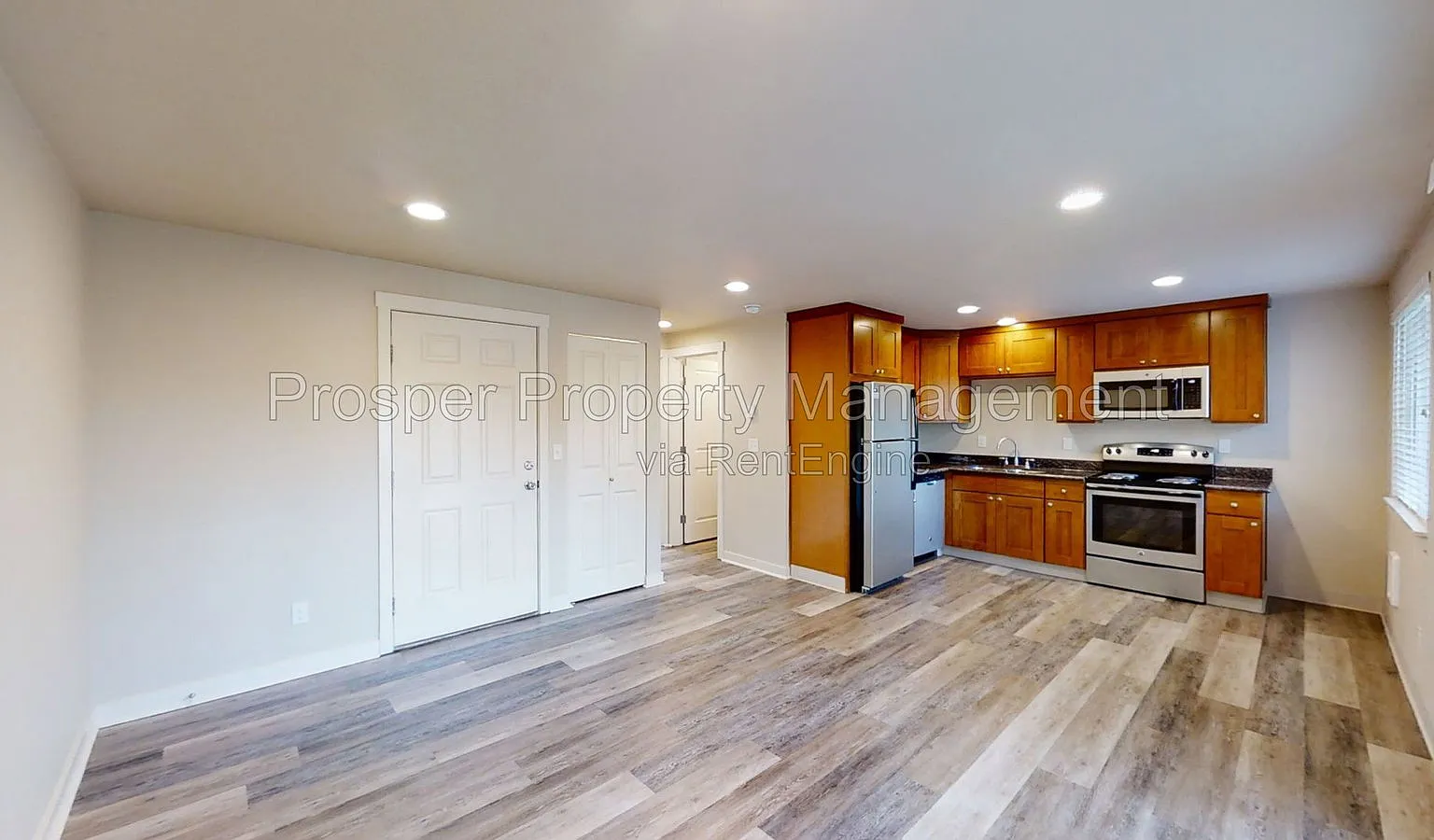 1 bed, 1.0 bath, 580 sqft, $1,295 — Photo 2