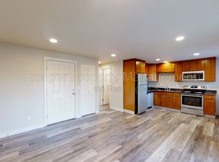 2301 S 74th St #14, Tacoma, WA 98409