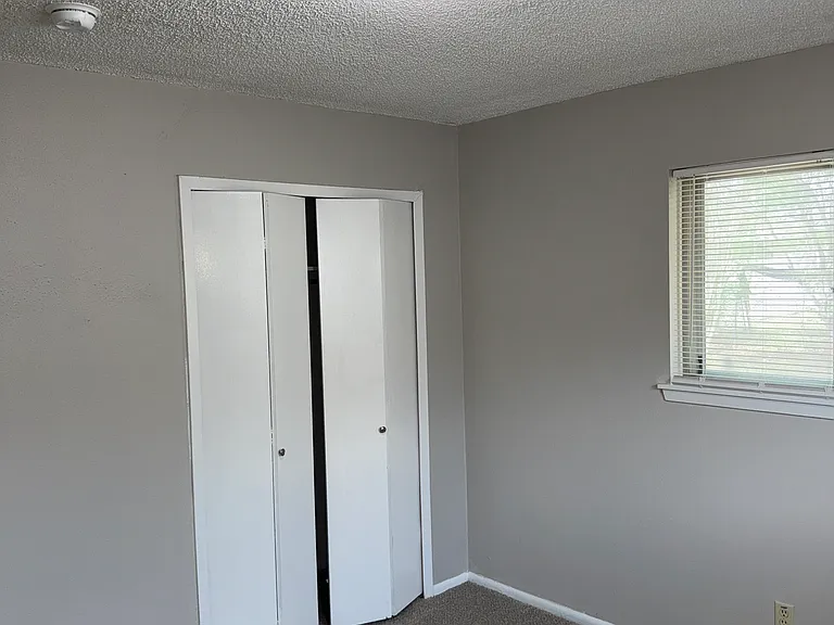 5015 David Scott Dr — Photo 14