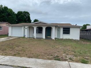 9021 Lunar Ln, Port Richey, FL 34668